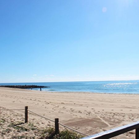Quarteira Mar - Beach Front Eksteriør billede